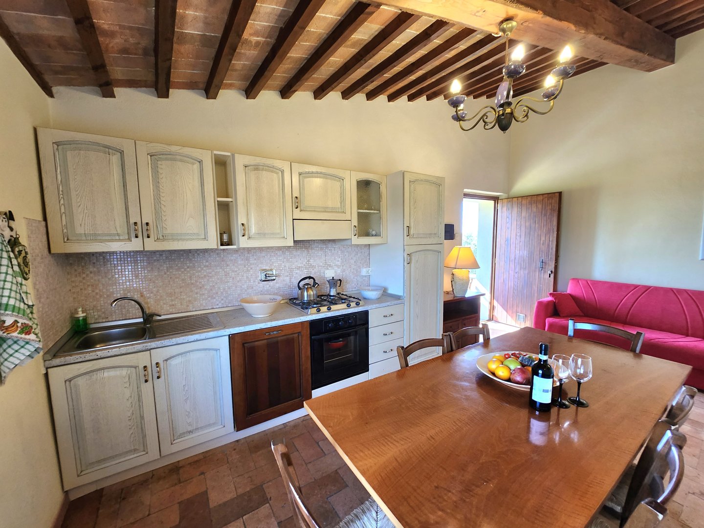 APARTAMENT VOLTERRA